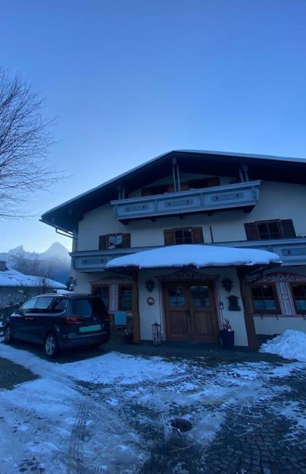 Neues Ruhiges Apartment, Bergblick, Stellplatz Bischofswiesen Esterno foto