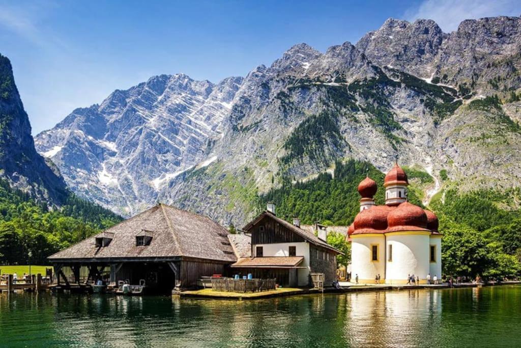 Neues Ruhiges Apartment, Bergblick, Stellplatz Bischofswiesen Esterno foto